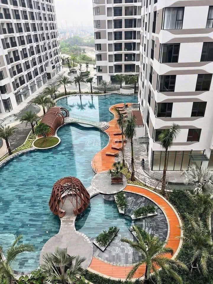 Rent a 63-M2 bedroom at Oneeastmark Long Trường District 9.5 million a month.
