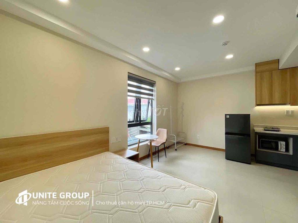 It's a 40-foot super Bình Thạnh apartment near the market.