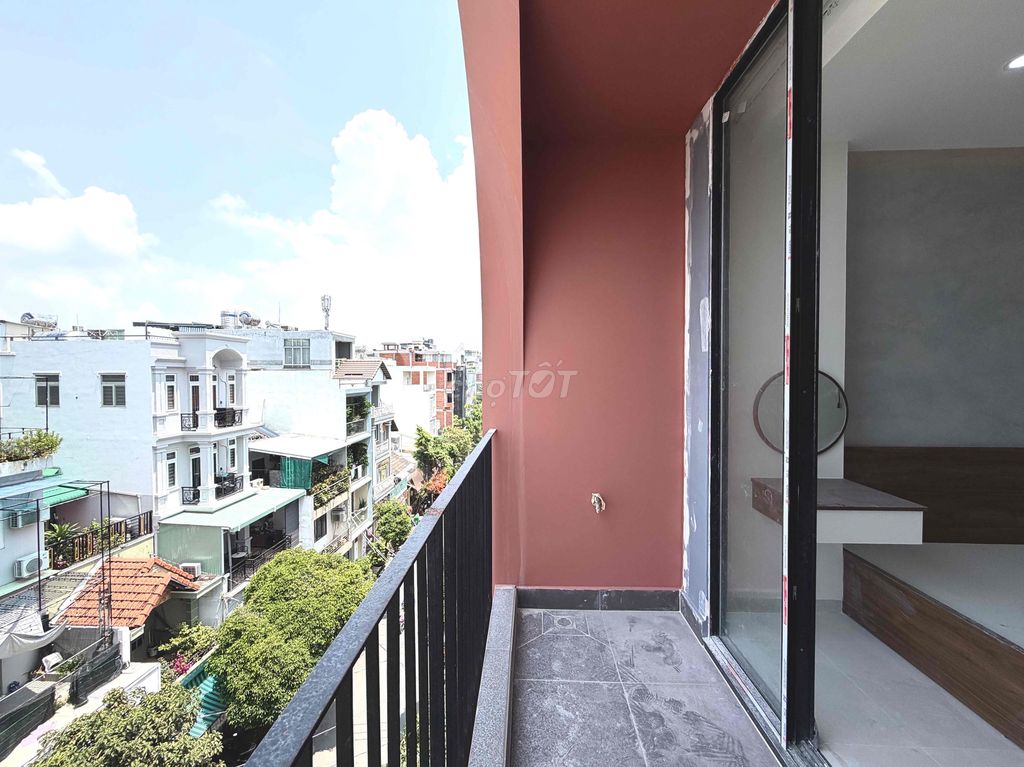 upper apartment