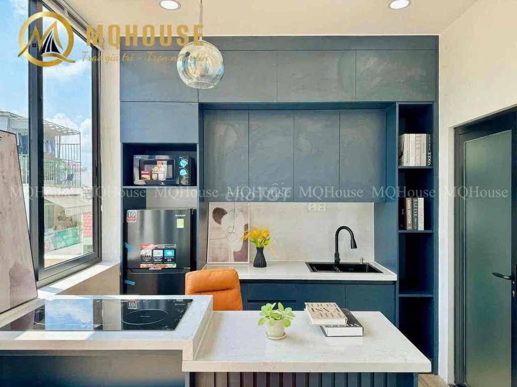A penthouse-like bedroom, Tân Bình 0170 M2 -- both/tsn