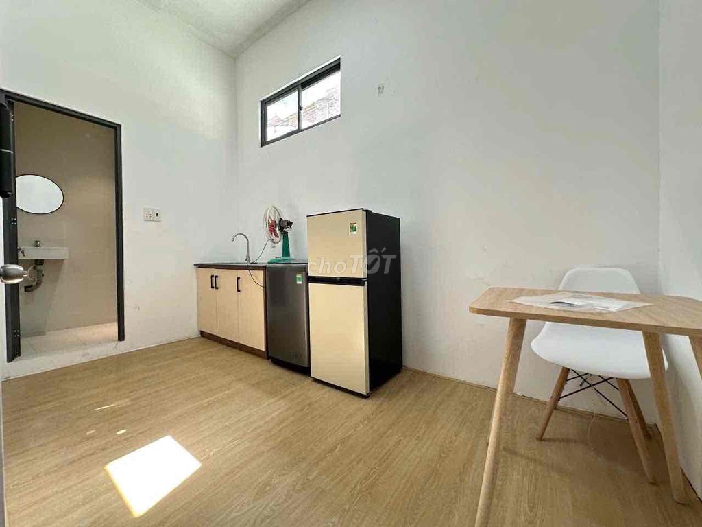 Two bedrooms, two bedrooms, three inches from ten million.