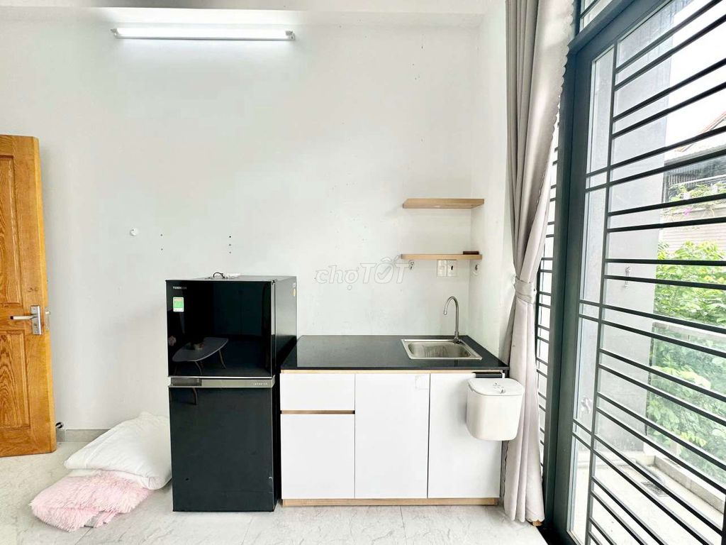 Rent an apartment. 1 Nguyễn Đình Chính Phú Nhuận.