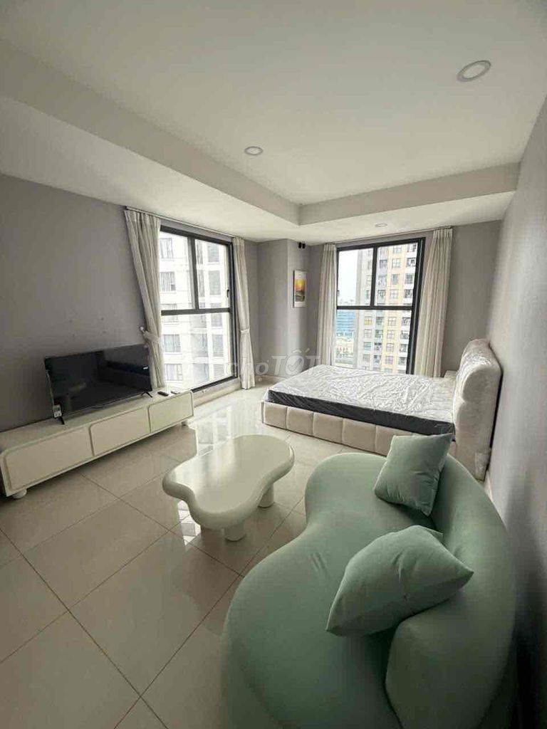 The full studio apartment of Saigon Royal furniture