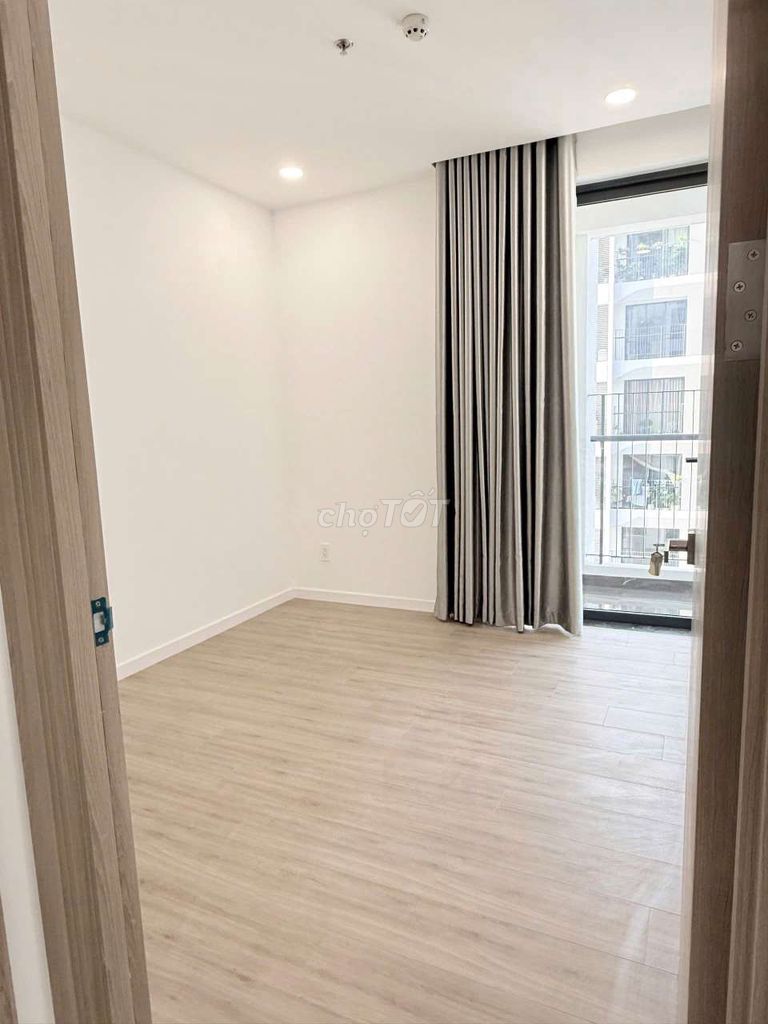 Rent two bedroom two. Two bathroom area 75 meters.