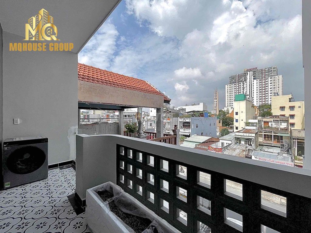 Lạc Long Quân--a newly built bedroom, brand new room-- 8 million!