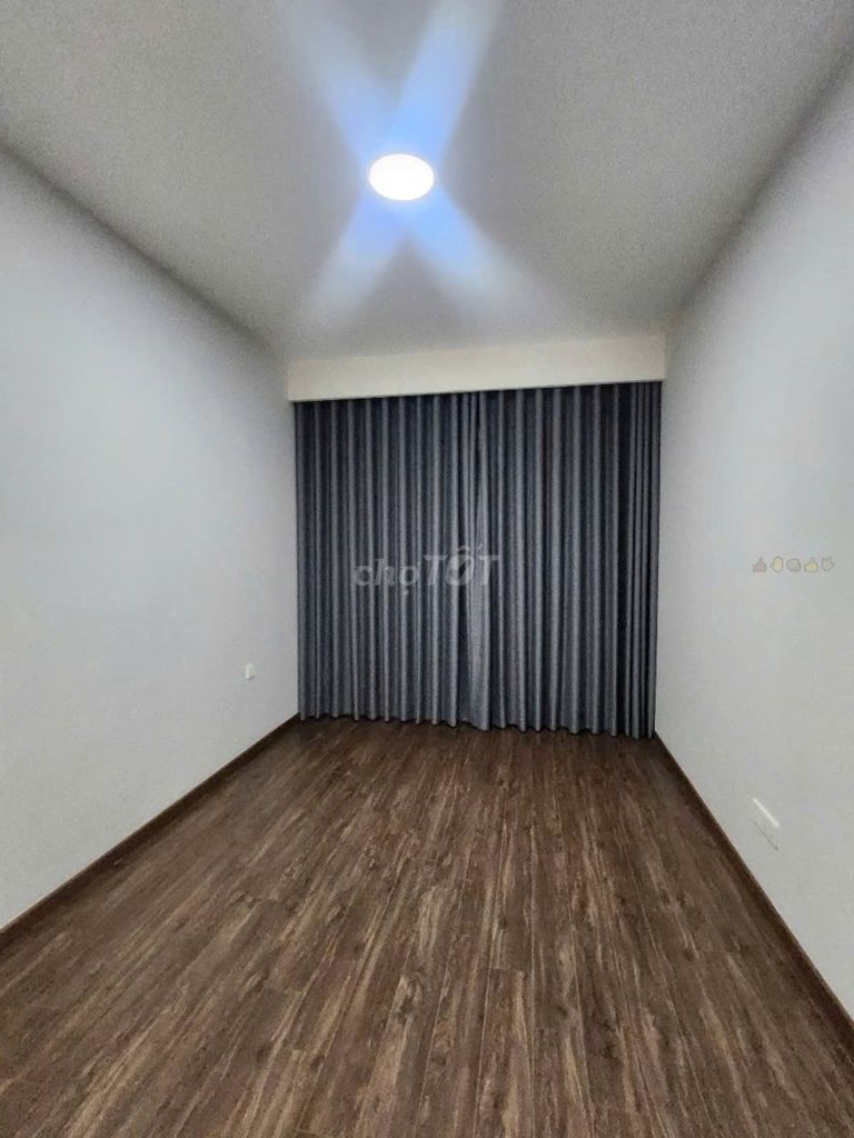 Renting Him Lam Chợ Lớn District 6, 11 million, 2 bedrooms, 2 toilets, ntcb, good price!