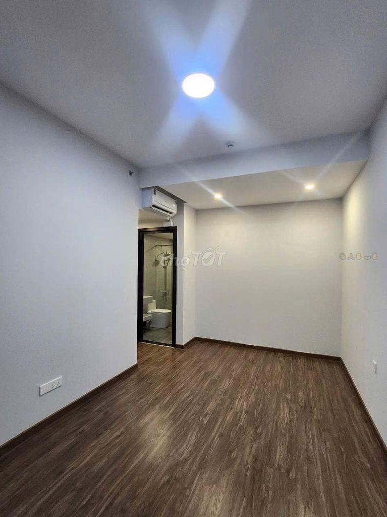 Renting Him Lam Chợ Lớn District 6, 11 million, 2 bedrooms, 2 toilets, ntcb, good price!