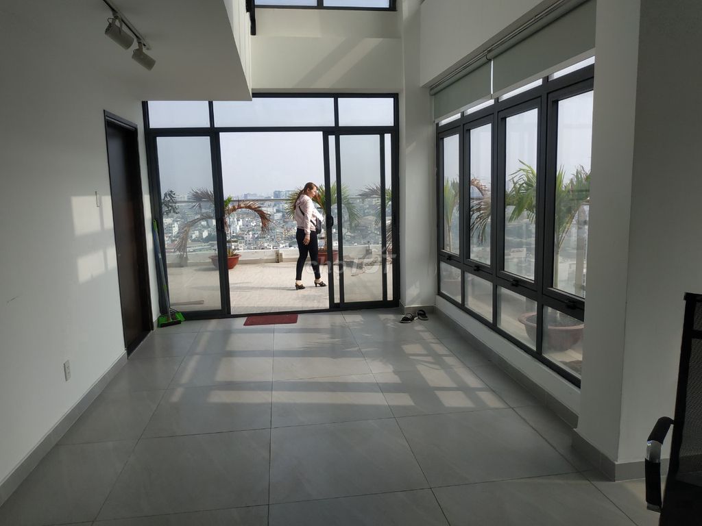 Rent Bảy Hiền Tower (Tân Bình - 200 M2 (4) bedrooms, 3 toilets) - 17 million a month