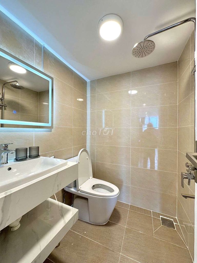Tago rubby District 10 – 2 bedroom 70 M2 2 toilets - full interior - enter immediately