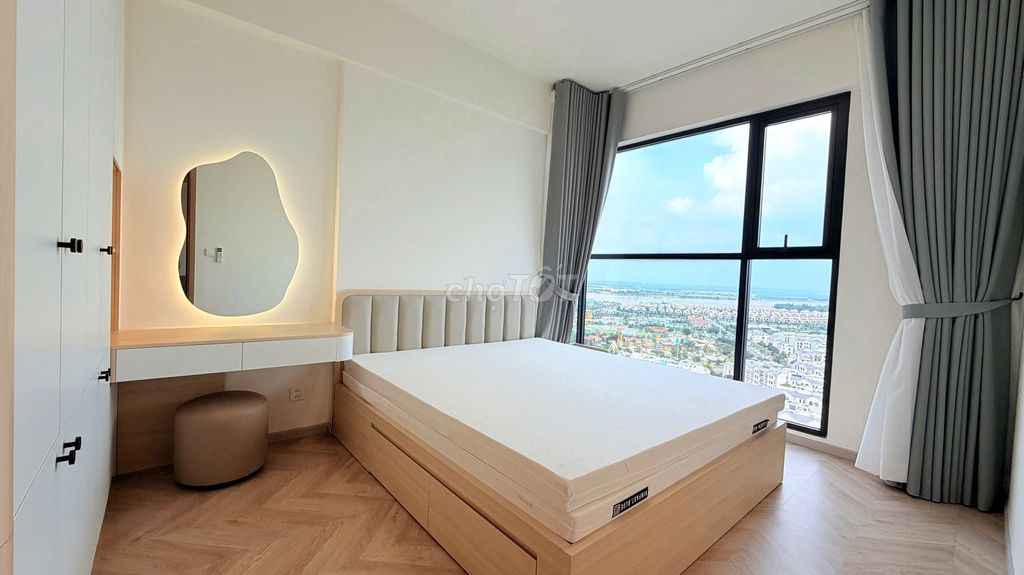 Three lbv rooms for cheap rent, firecracker view, easy host