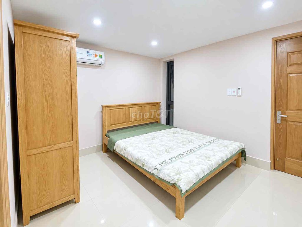 The full interior service apartment - elevator - Huỳnh Văn Bánh