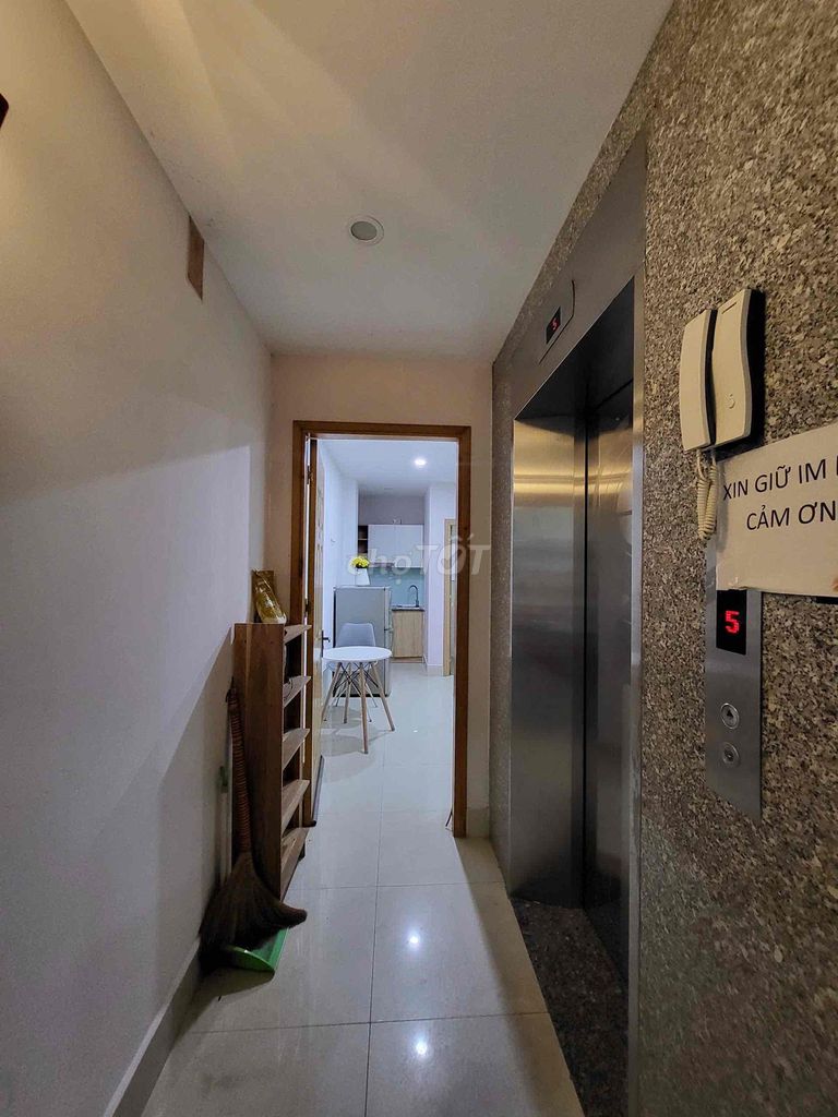 The full interior service apartment - elevator - Huỳnh Văn Bánh