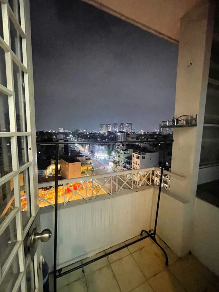 Chung cư Cây Mai,716, District 11 - 50 m2 is rented by the owner