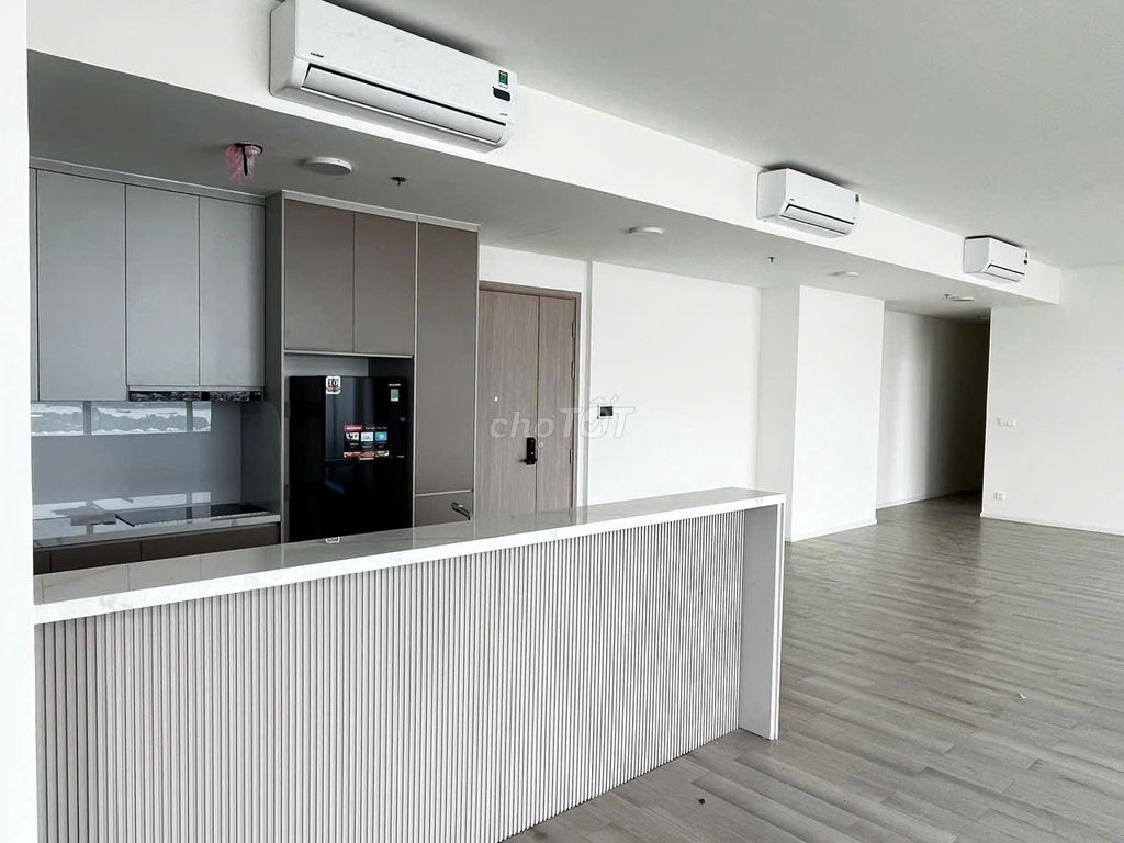 Rents for the 9 220 M/2/2/2/2/2/5/5/5 million.