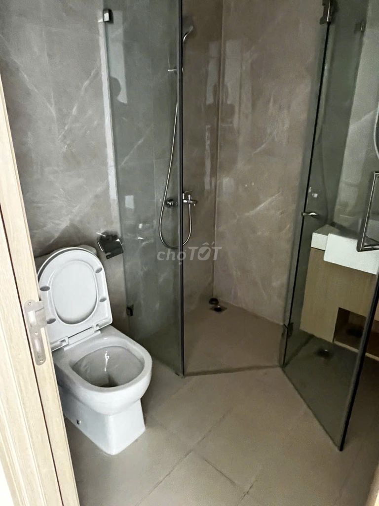 Rents for the 9 220 M/2/2/2/2/2/5/5/5 million.