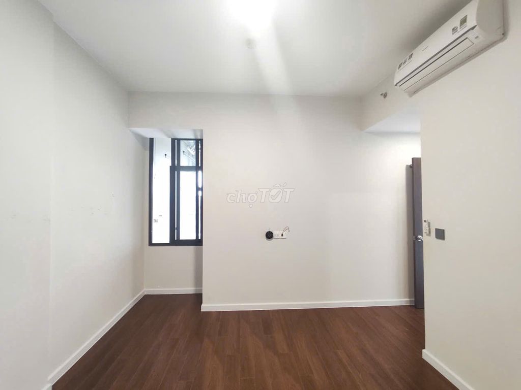 Rent the 12th District picity apartment-- 2 bedroom 2 M2-- 9.5 million a month.