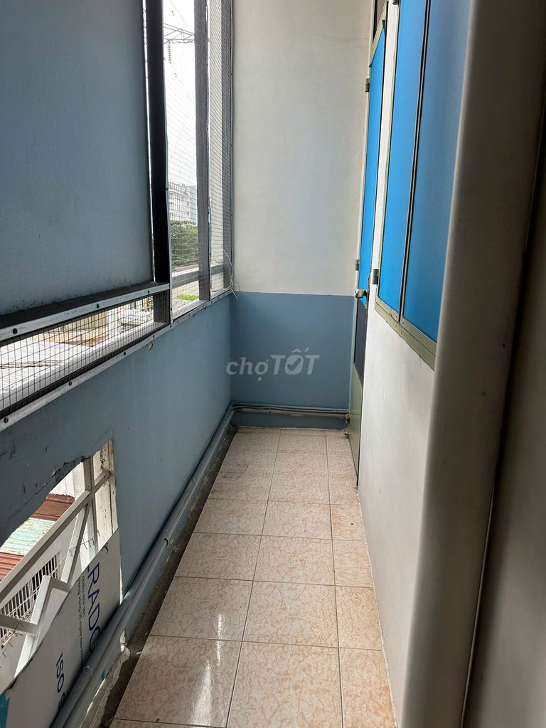 Rent apartment 212 B Nguyễn Trãi, 2 bedrooms, Corner 65 m2
