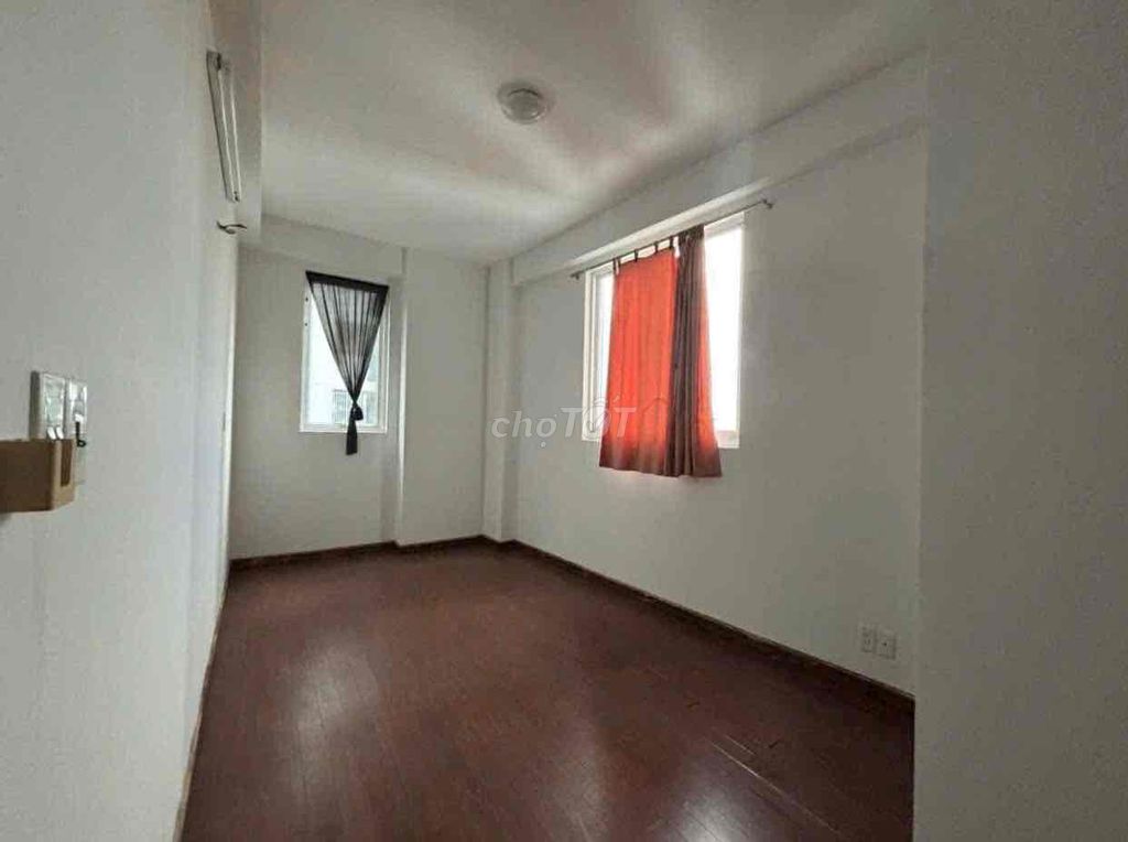Rent the apartment to two bedrooms.