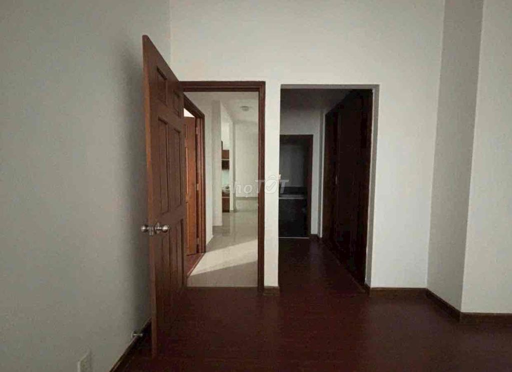 Rent the apartment to two bedrooms.