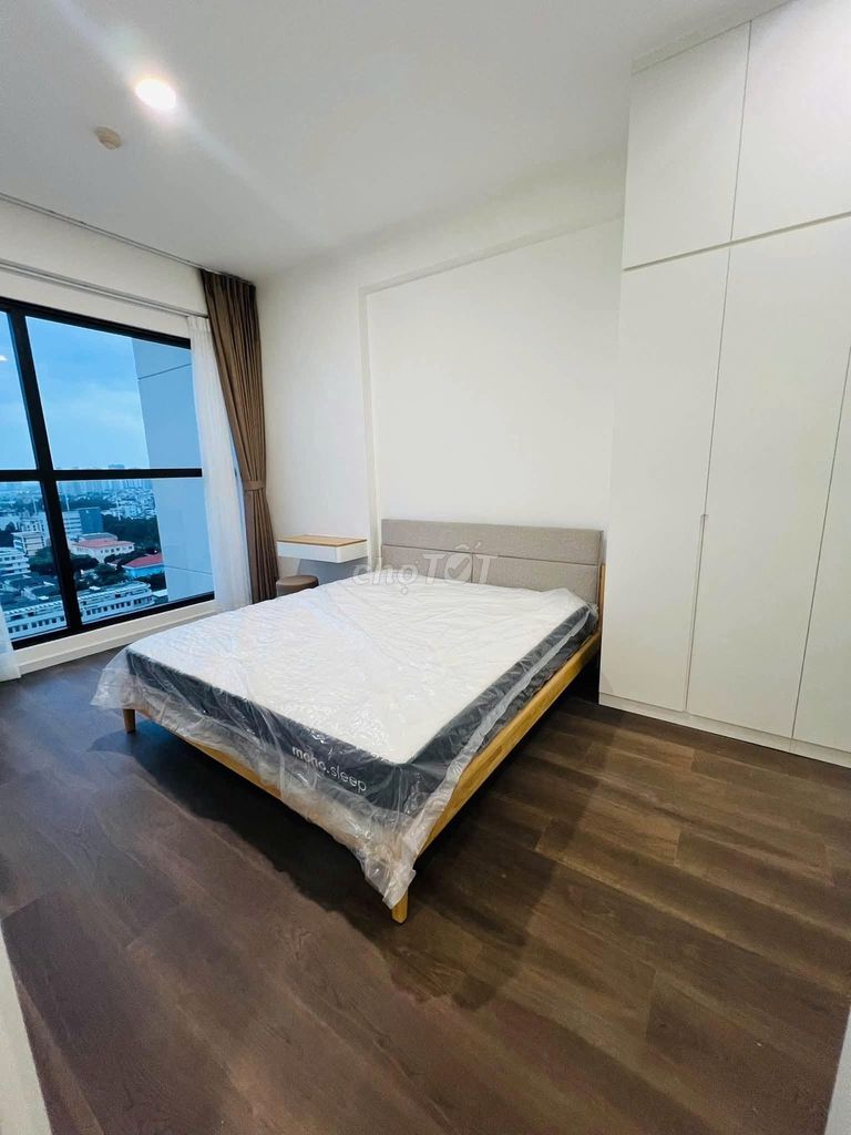 Two full bedrooms ready for 20 million a month.