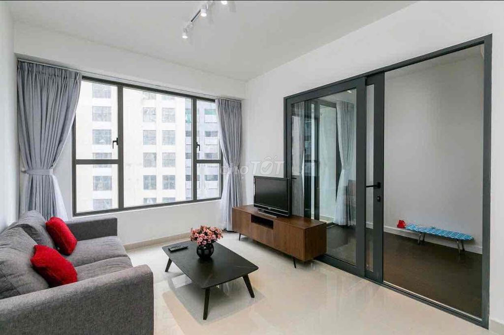 Rent two bedrooms - two toilets 65 M2 0123 million a month.