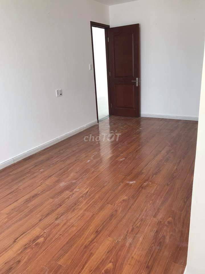 Level of living space at Cộng Hòa Plaza – 170 M2 (4) bedrooms, 3 toilets) - 18 million