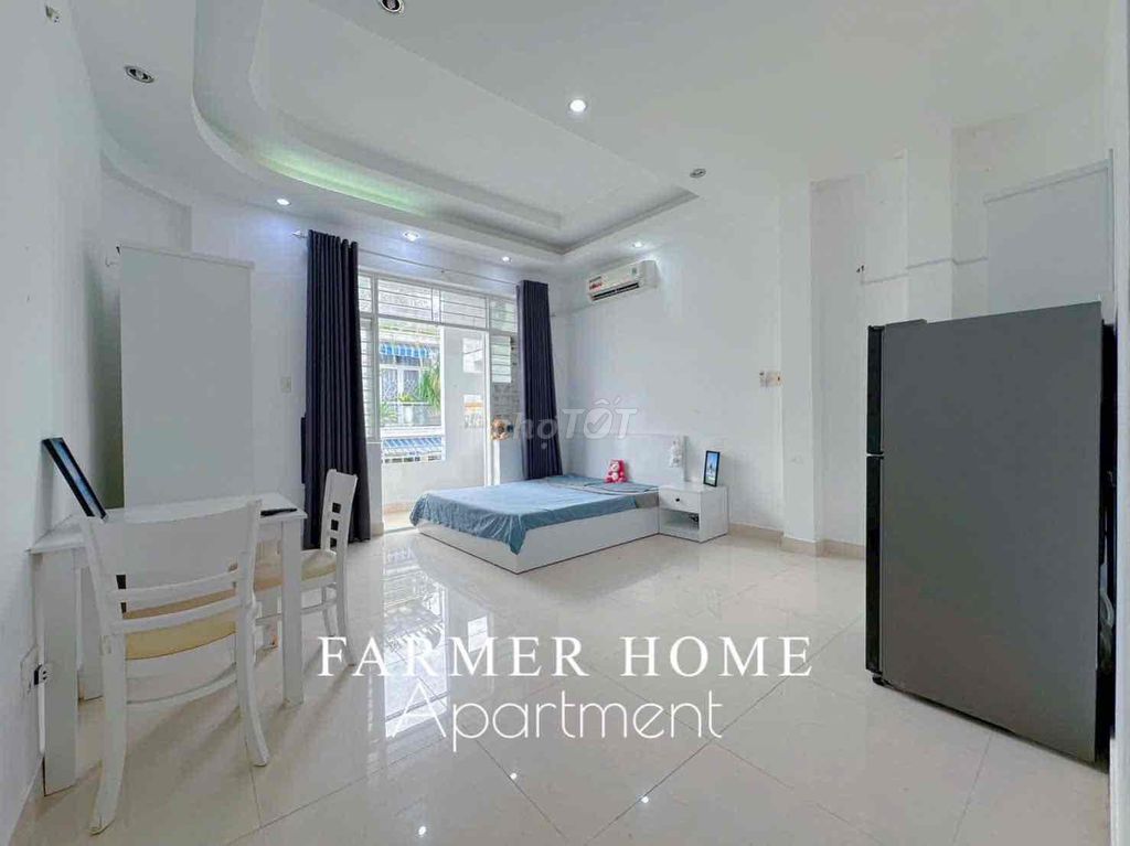 Rent a building with a balcony, private wash-house with elevators.