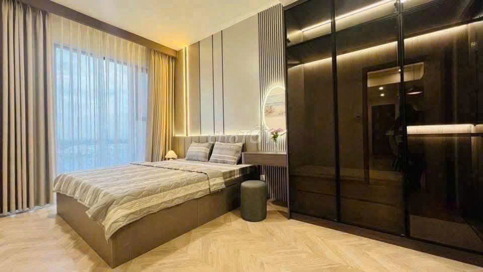 Rent two bedrooms. Two beautiful interior toilets.