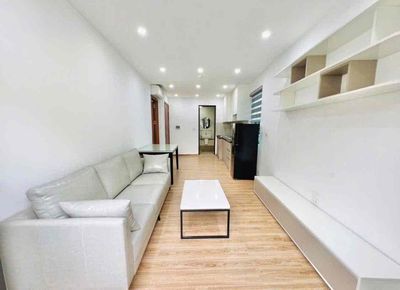 upper apartment at Phú Nhuận intersection near cv Hoàng Văn Thụ