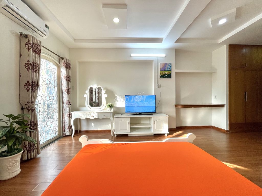A nice Lê Văn Sỹ-full comfortable apartment 45 m2 for 8 million