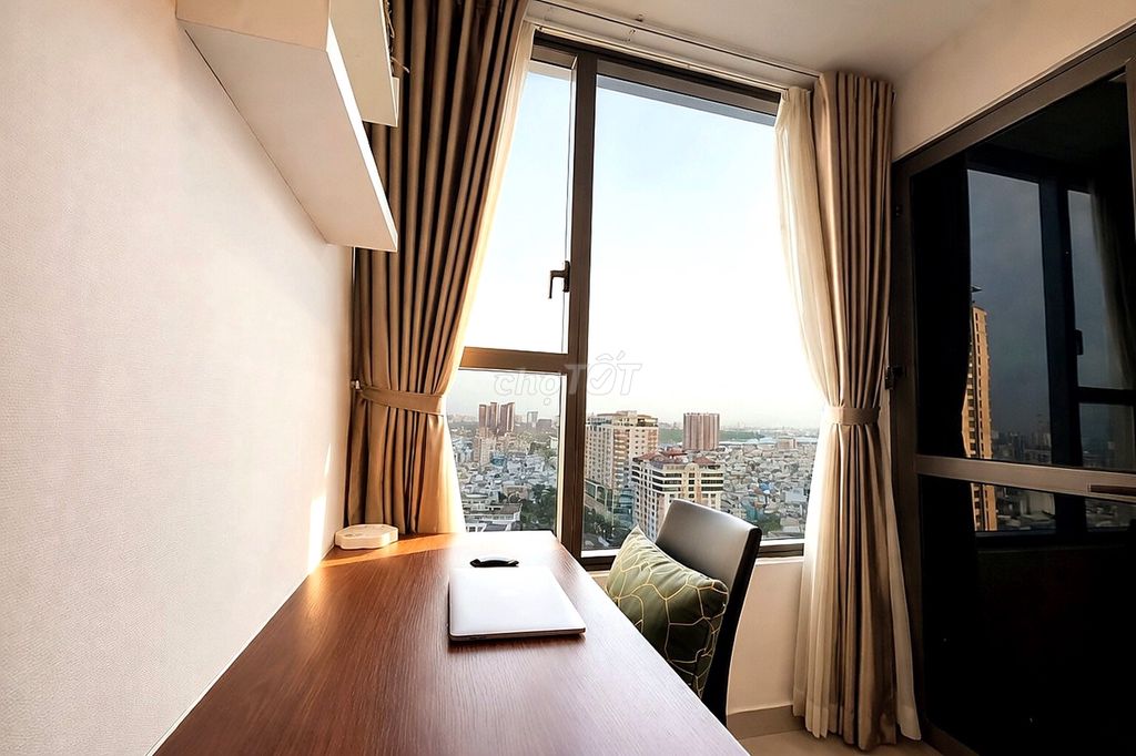 Studio RiverGate 151 Bến Vân Đồn for long-term leases