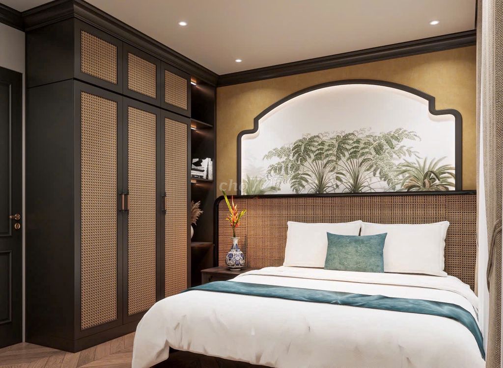 Theopus One rents three bedrooms full circle living space level