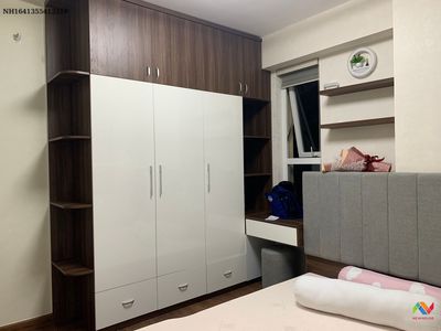 Rent three bedrooms, two toilets full of furniture 18 million a month.