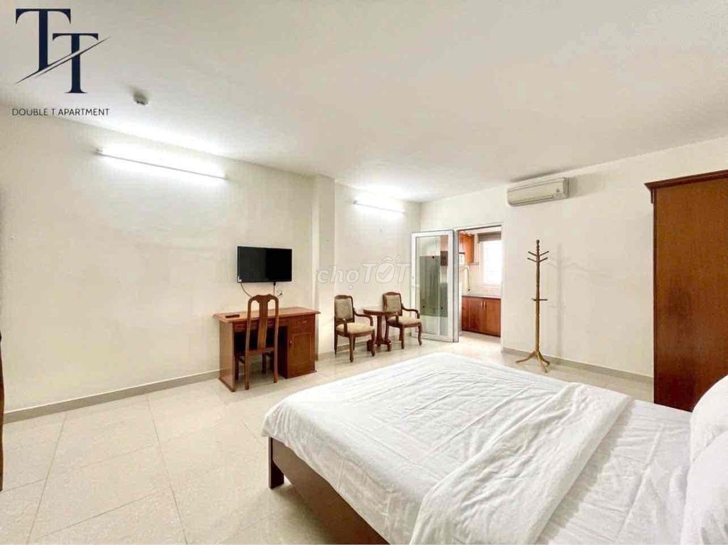 One bedroom, 40 mmm, machine, Chief Commander Bason, Commander of Staff 1.
