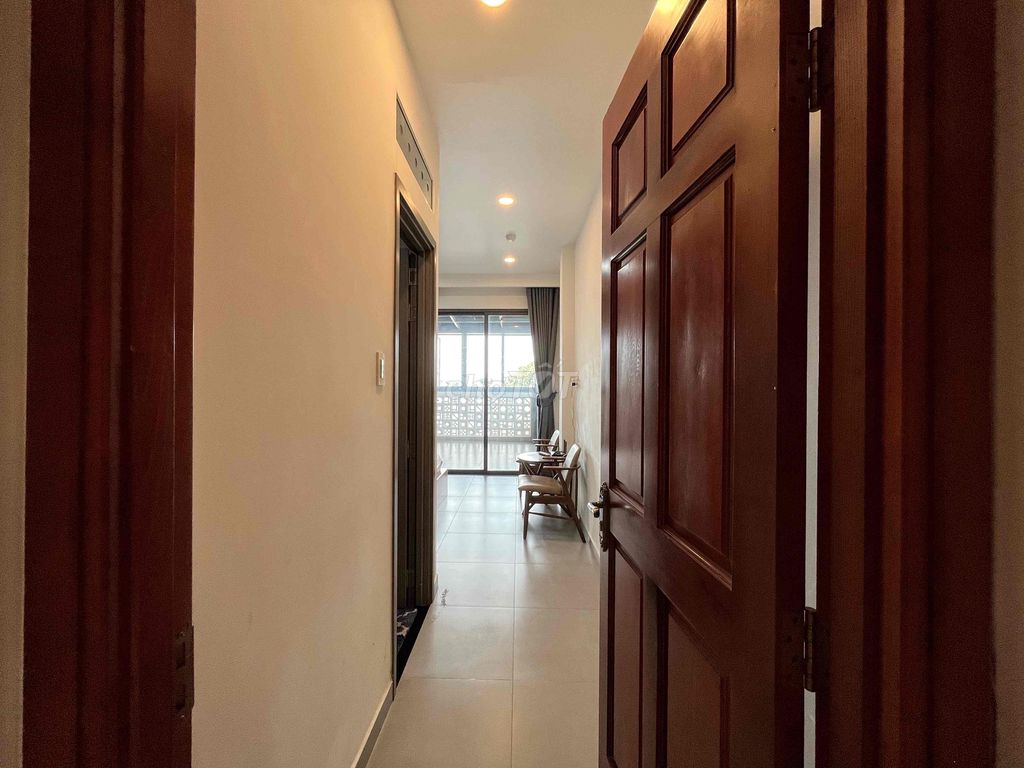 Room 1 .50 meters of elevators in front of Hùng Vương District 5.