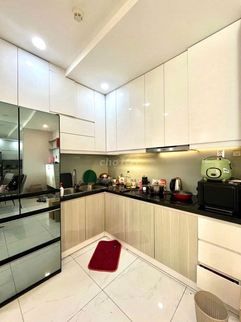 Central building, Phạm Văn Hai, tb: 15 million, ntc, 2 bedrooms, 65 m2