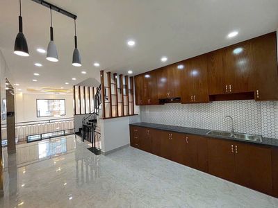 Need to rent a new house. hxt 412/2 B Lũy Bán Bích P.Zq1 Q.Tân Phú