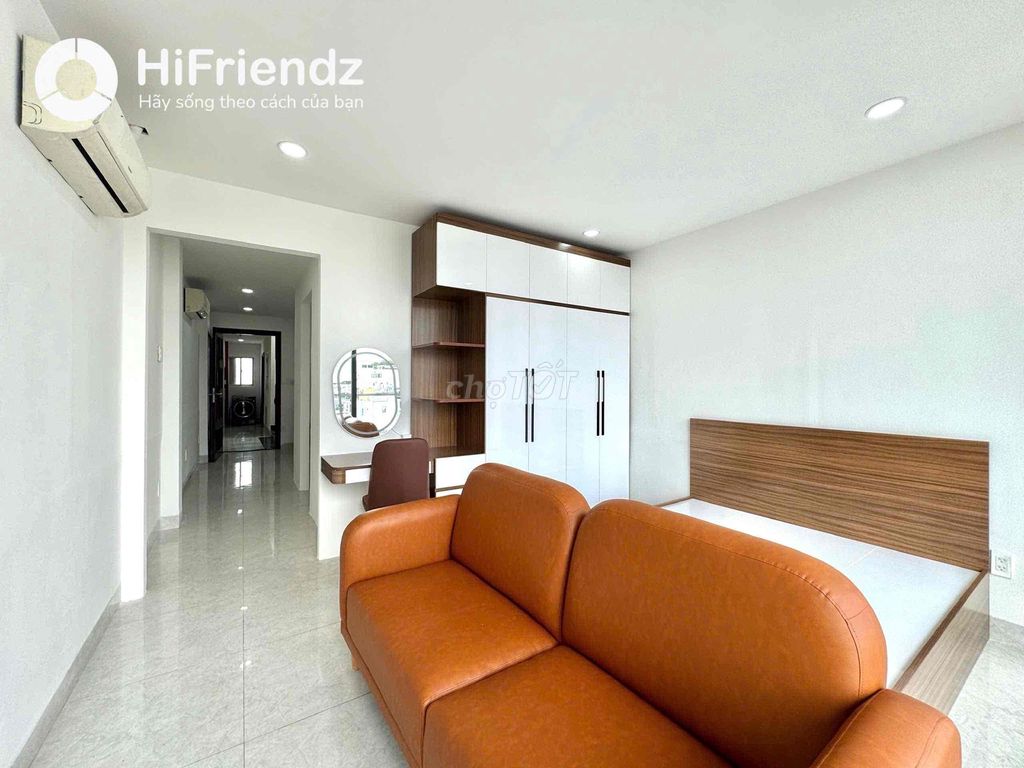 The 2-5-5-5- Full new building - The Company's House - right at District 3.