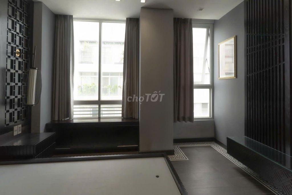 Rent the Penhouse Star Hill, 240 m2, 3 bedroom 3 toilets, full interior