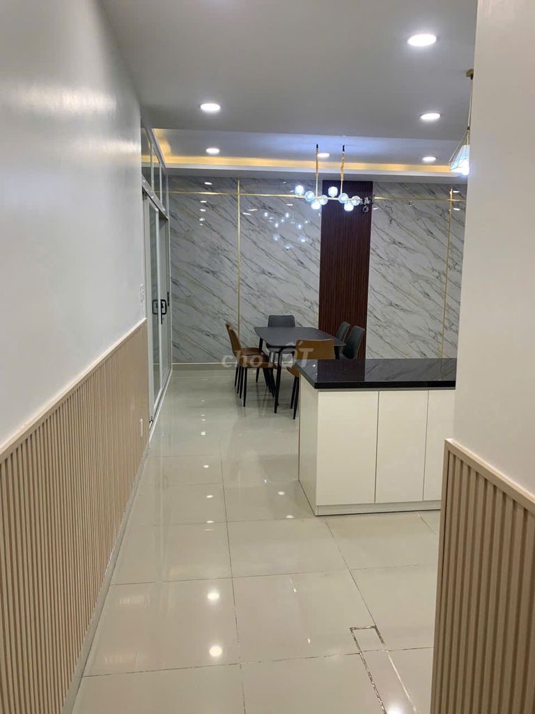 Rent Belleza's apartment, 124 meters, 3 bedrooms, 2 toilets with a piece of furniture cost 14 million.
