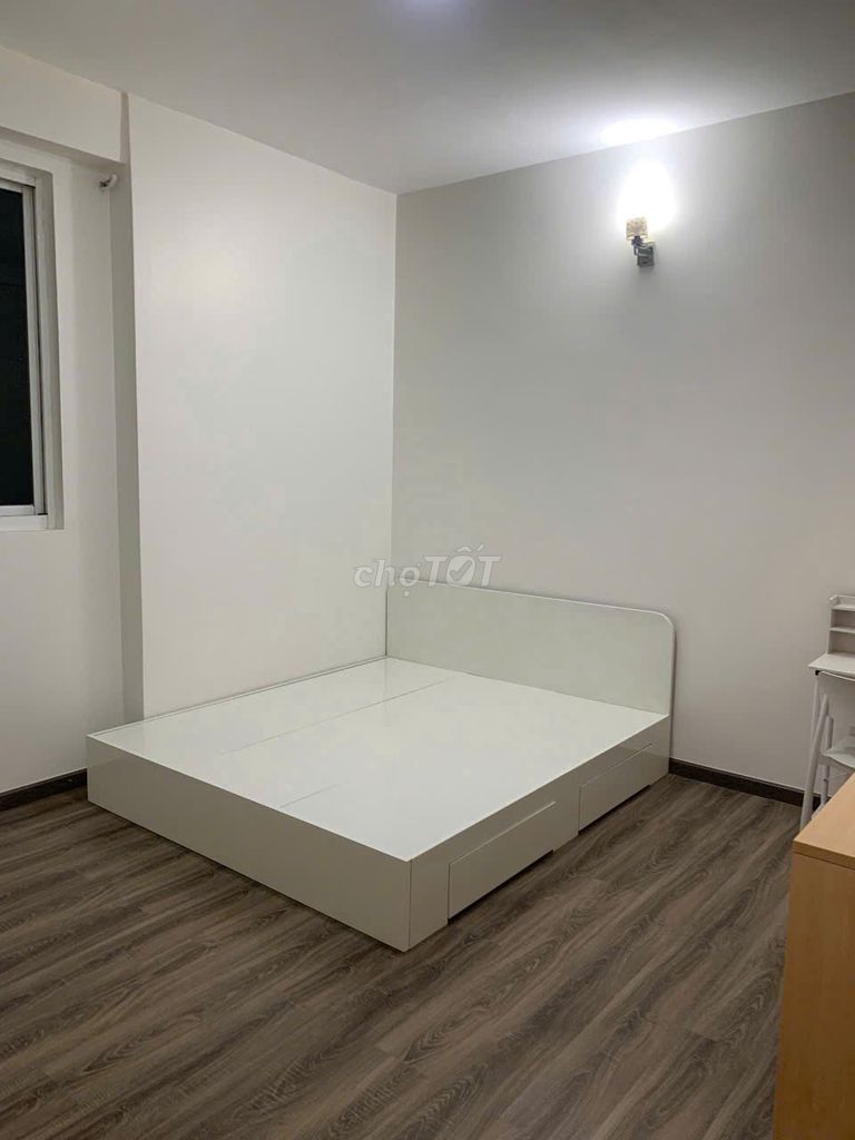Rent Belleza's apartment, 124 meters, 3 bedrooms, 2 toilets with a piece of furniture cost 14 million.