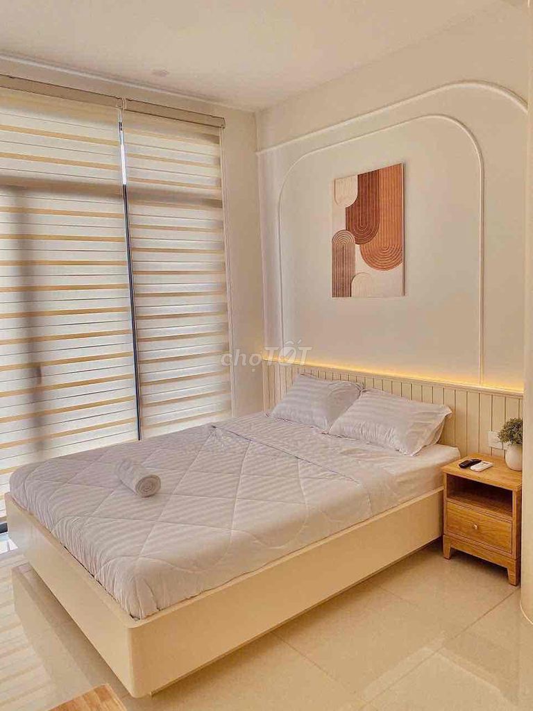 The studio's department/ window is Vạn Phúc City, new house 100%.