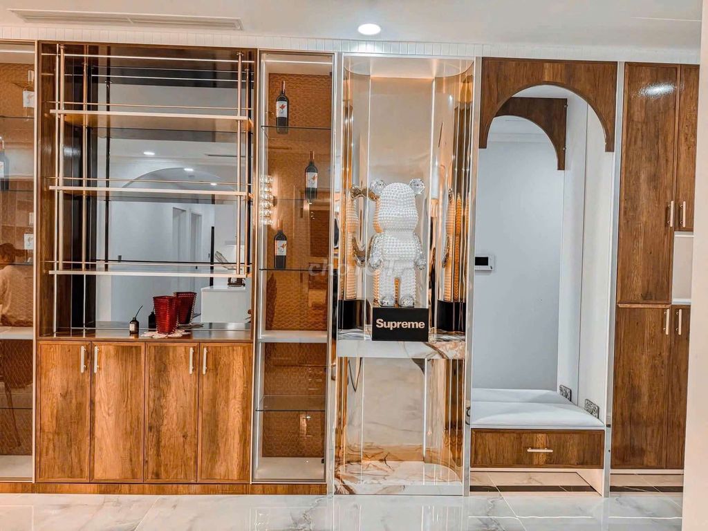 Rent the new two bedrooms 68 m2 full of new advanced furniture 100% river view