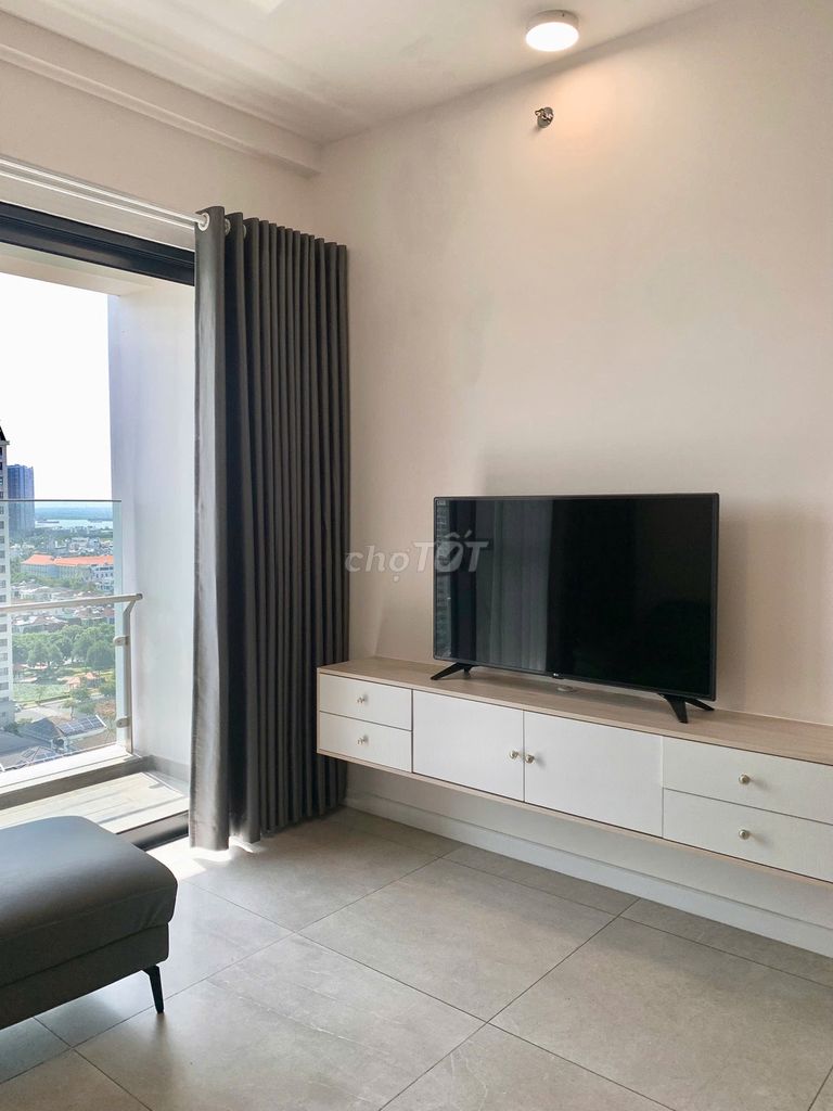 Rent The Antonia- 81 meters, 2 bedroom 2 toilets, full interior, good price