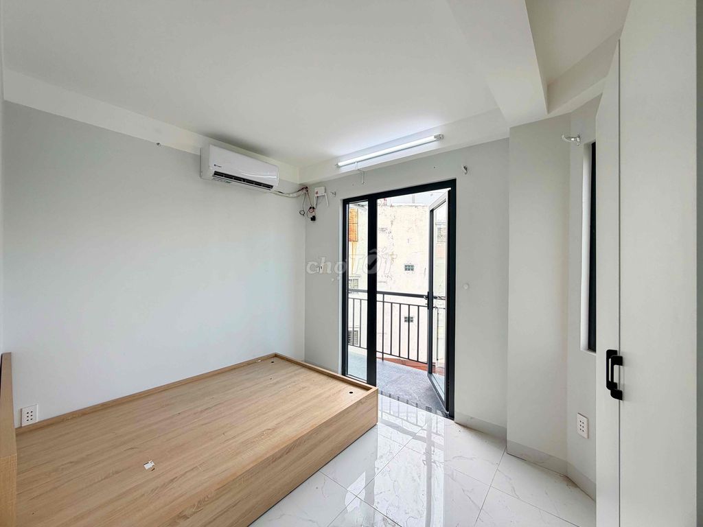 The balcony studio is newly constructed new foot walk to Haah