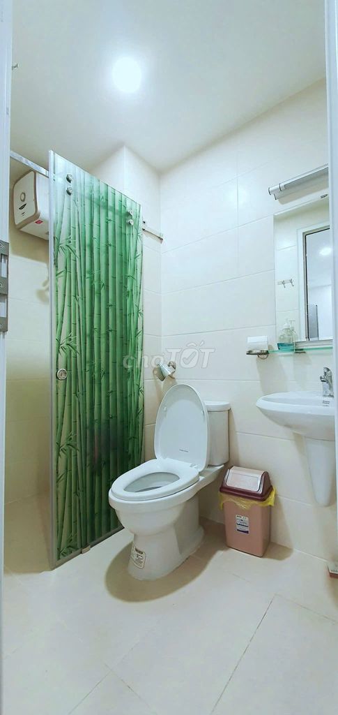Rent The Privia-- 2 bedrooms, 2 toilets, 11 million a month.