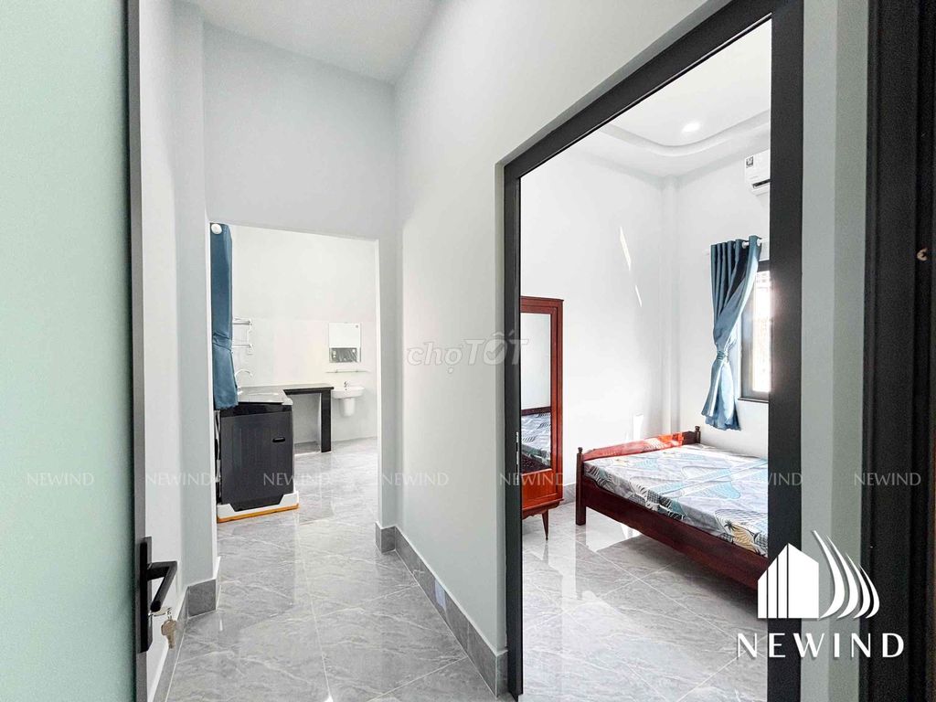 The studio system -- a kitchen bedroom, just built a very good full interior.