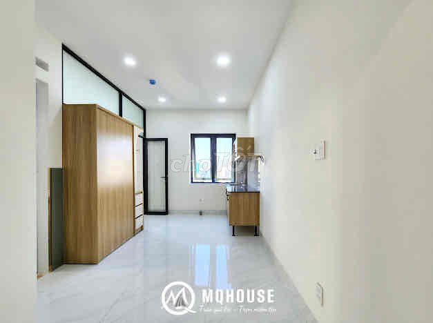 Room service 1 bedroom - window - favour - at Khuông Việt, shower