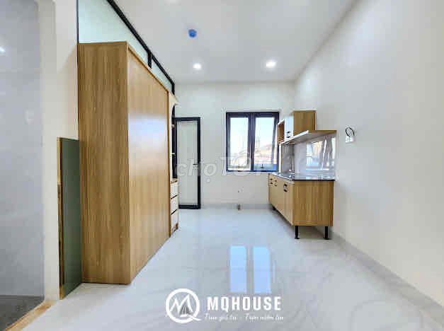 Room service 1 bedroom - window - favour - at Khuông Việt, shower