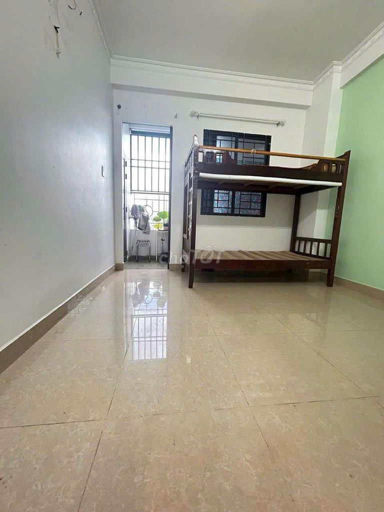 Need to get the apartment leased to 66/24 Nguyễn Văn Luông, District 6